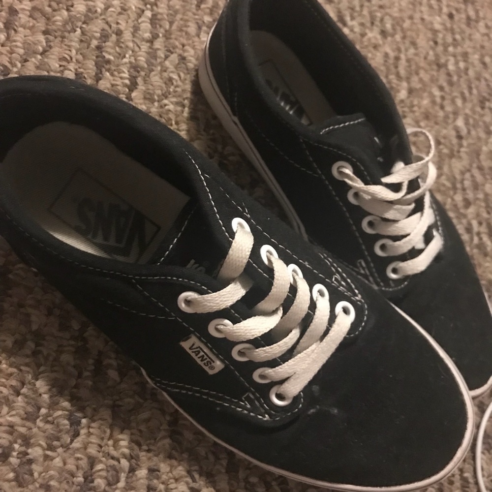 Black classic Vans